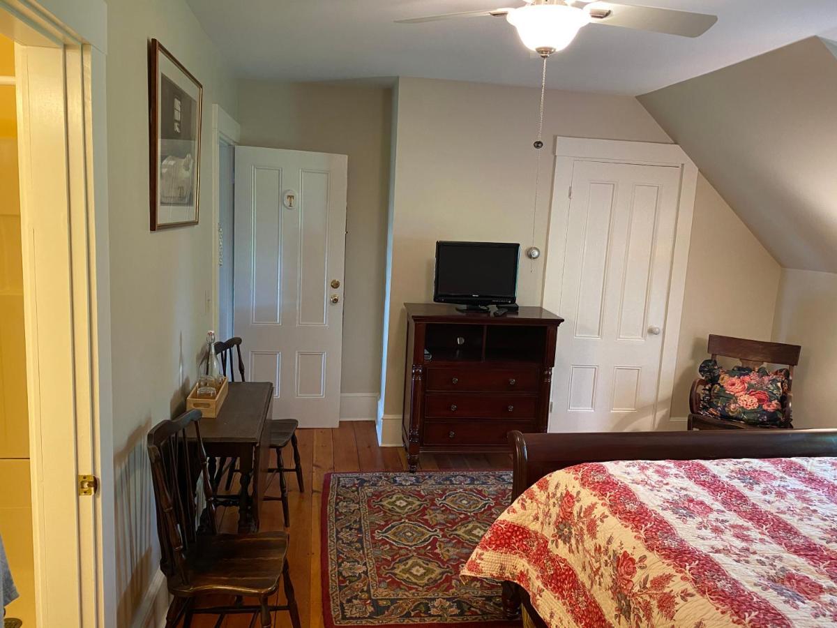 James Place Inn Bed And Breakfast Freeport Bagian luar foto